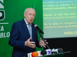 Los datos del Gobierno sobre la pobreza se contradicen: 4 de cada 10 hogares dominicanos reciben ayuda alimentaria, afirma Alburquerque